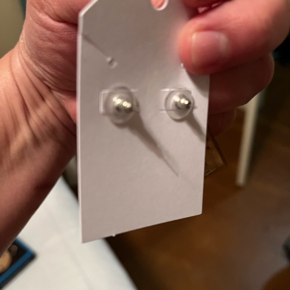 Elegant Gold Clear Dangle Earrings - Picture 4 of 5